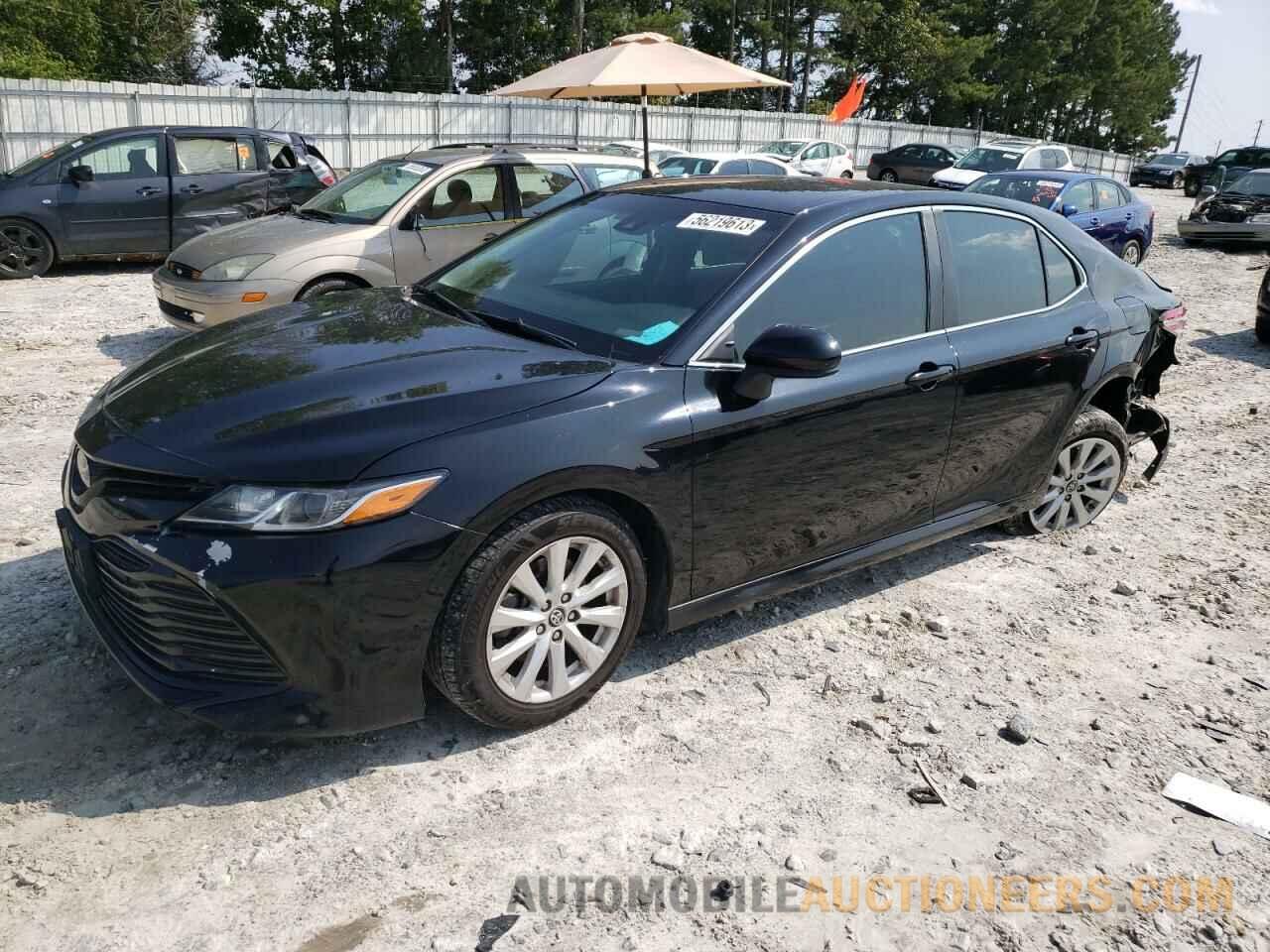 4T1B11HK4JU105731 TOYOTA CAMRY 2018