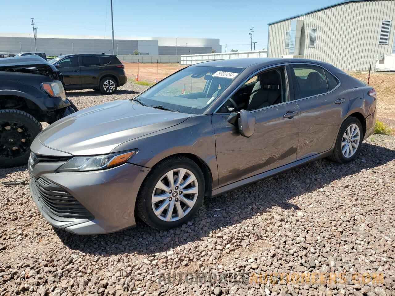 4T1B11HK4JU105776 TOYOTA CAMRY 2018