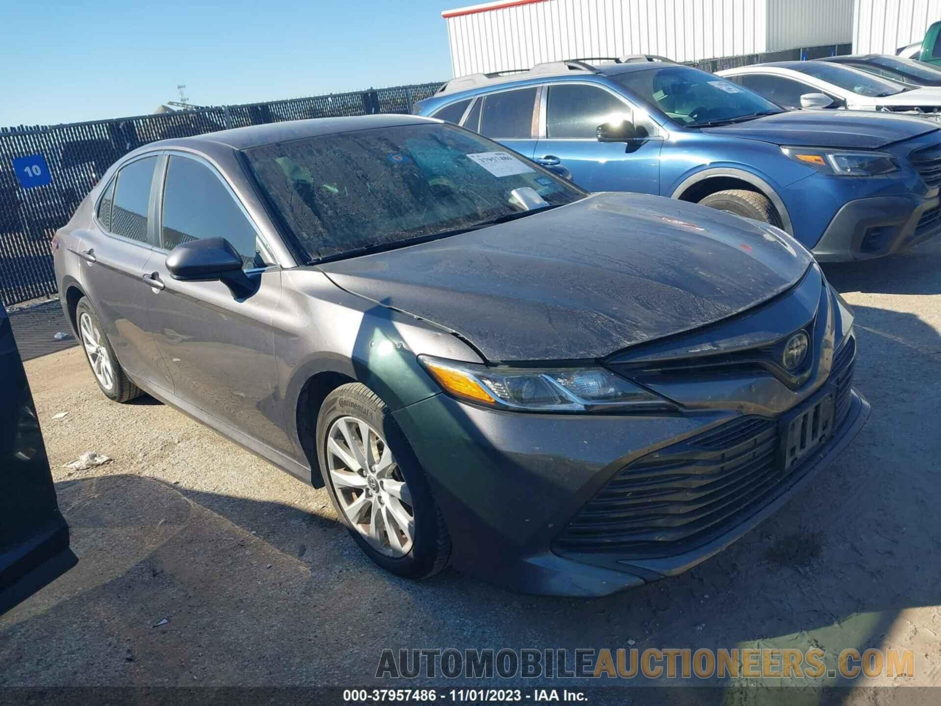 4T1B11HK4JU109469 TOYOTA CAMRY 2018