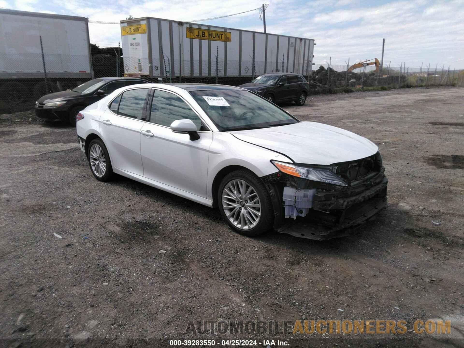 4T1B11HK4JU110007 TOYOTA CAMRY 2018