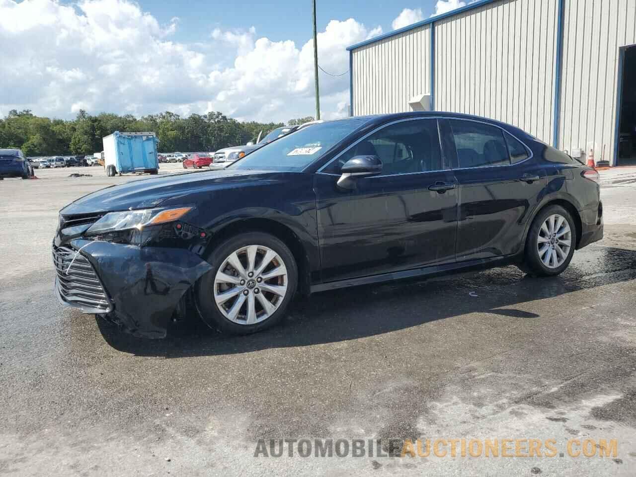 4T1B11HK4JU111125 TOYOTA CAMRY 2018