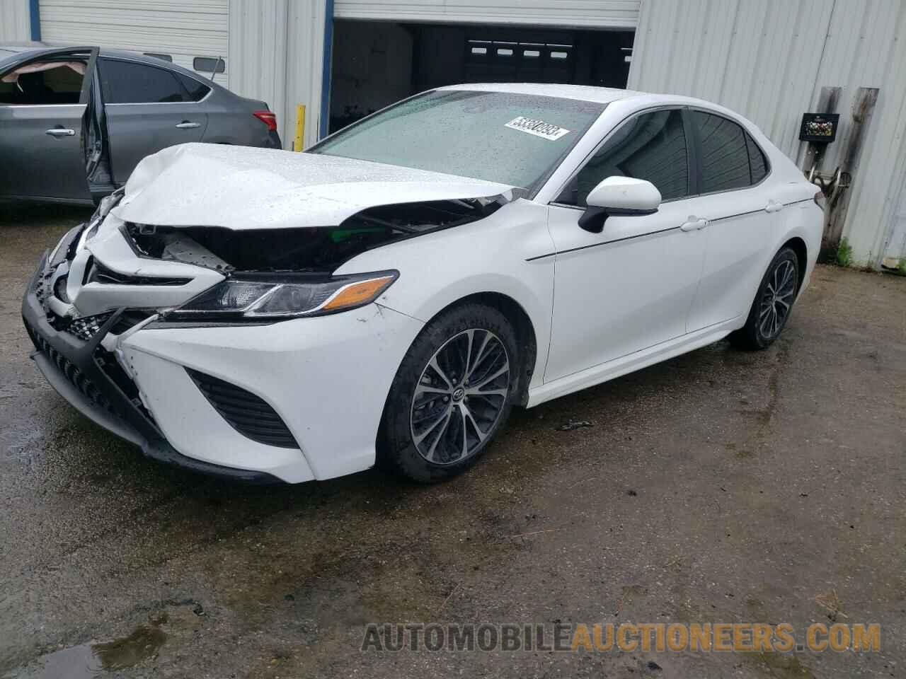 4T1B11HK4JU131259 TOYOTA CAMRY 2018