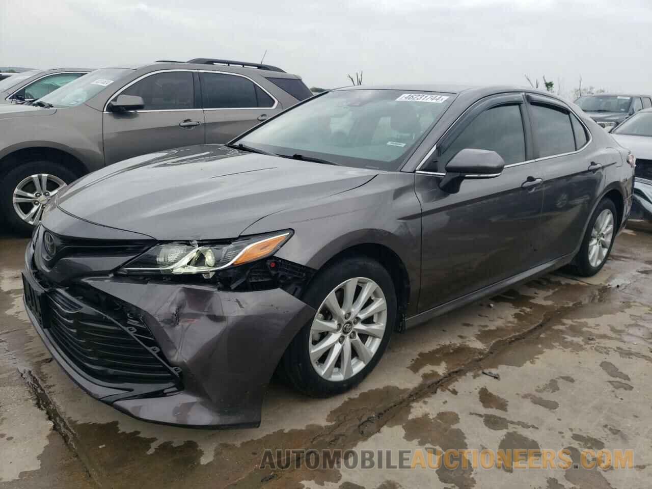 4T1B11HK4JU144366 TOYOTA CAMRY 2018