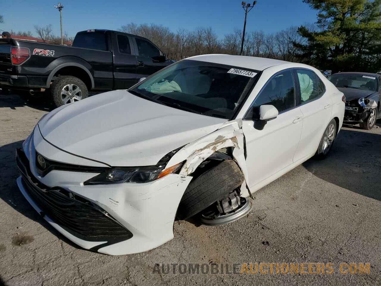 4T1B11HK4JU144853 TOYOTA CAMRY 2018