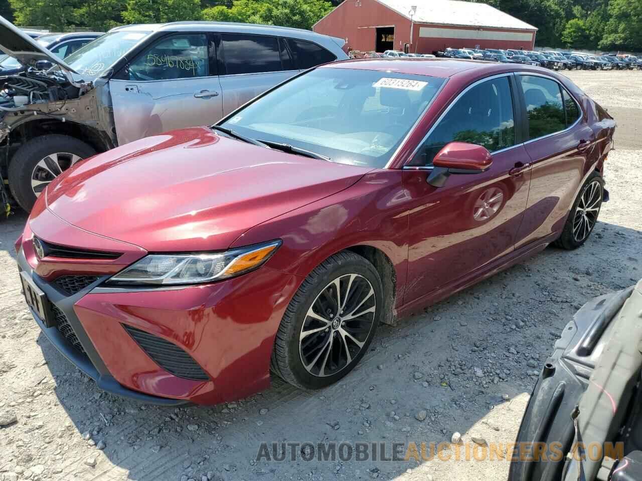 4T1B11HK4JU506664 TOYOTA CAMRY 2018