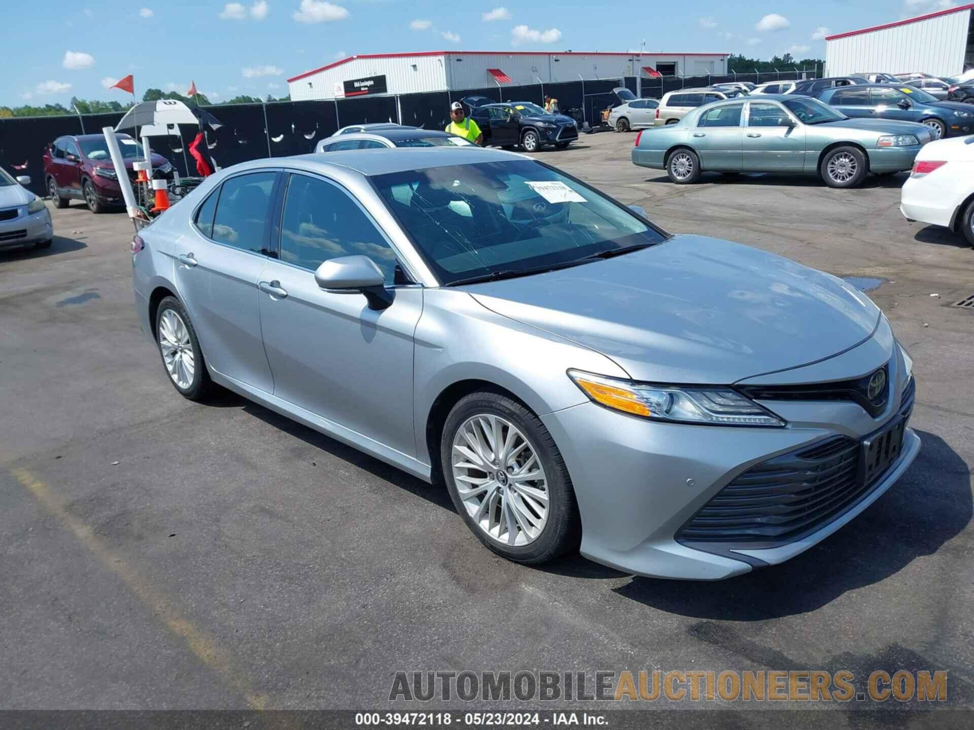 4T1B11HK4JU508558 TOYOTA CAMRY 2018