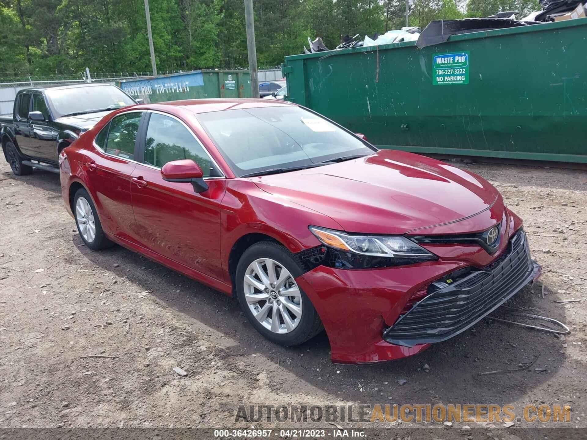 4T1B11HK4JU509046 TOYOTA CAMRY 2018