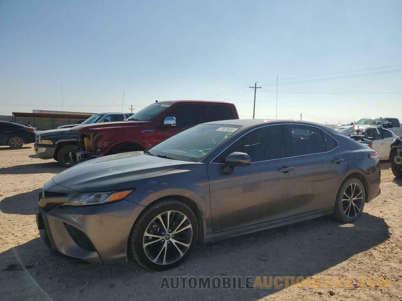 4T1B11HK4JU509287 TOYOTA CAMRY 2018