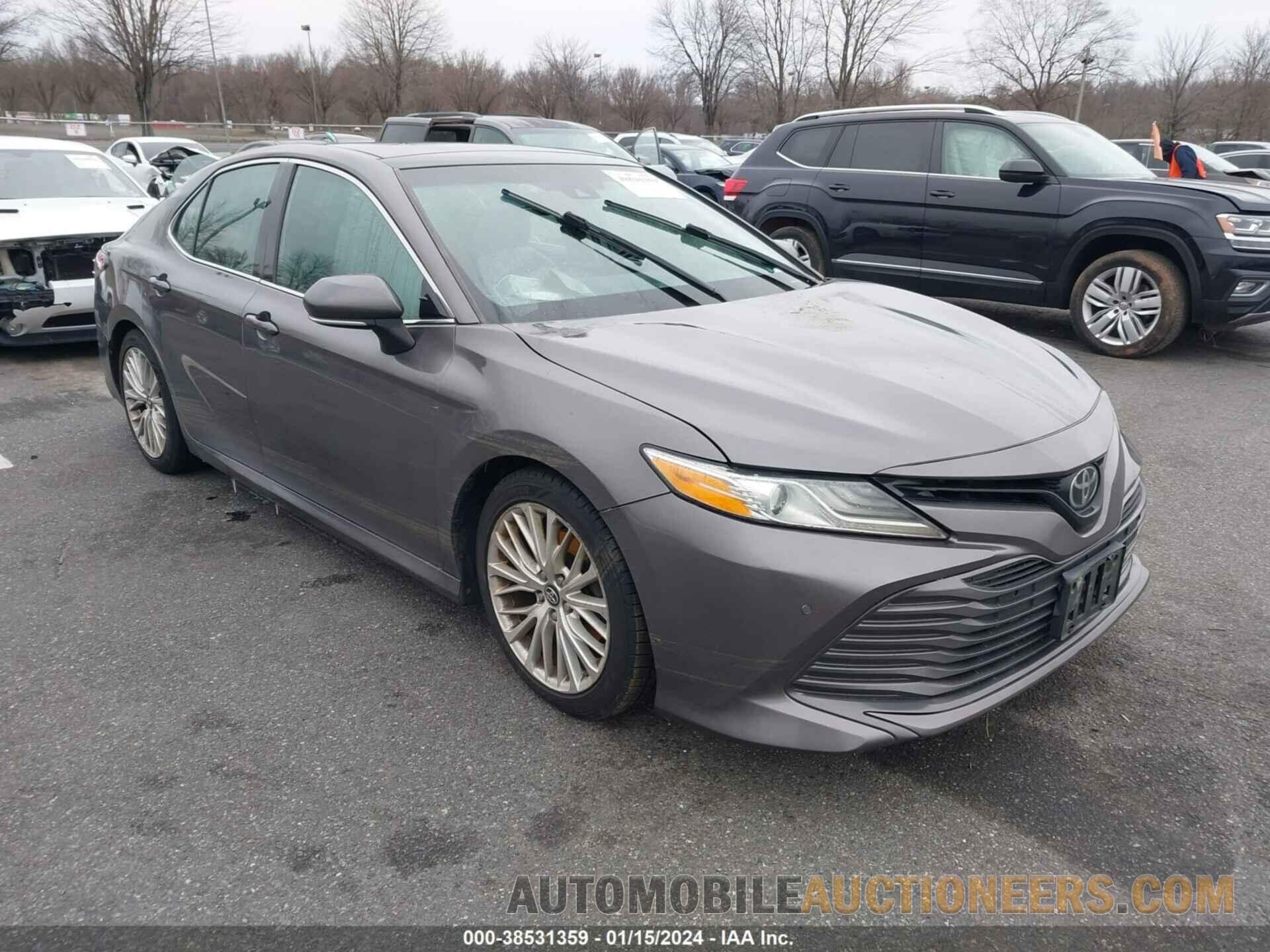 4T1B11HK4JU512044 TOYOTA CAMRY 2018