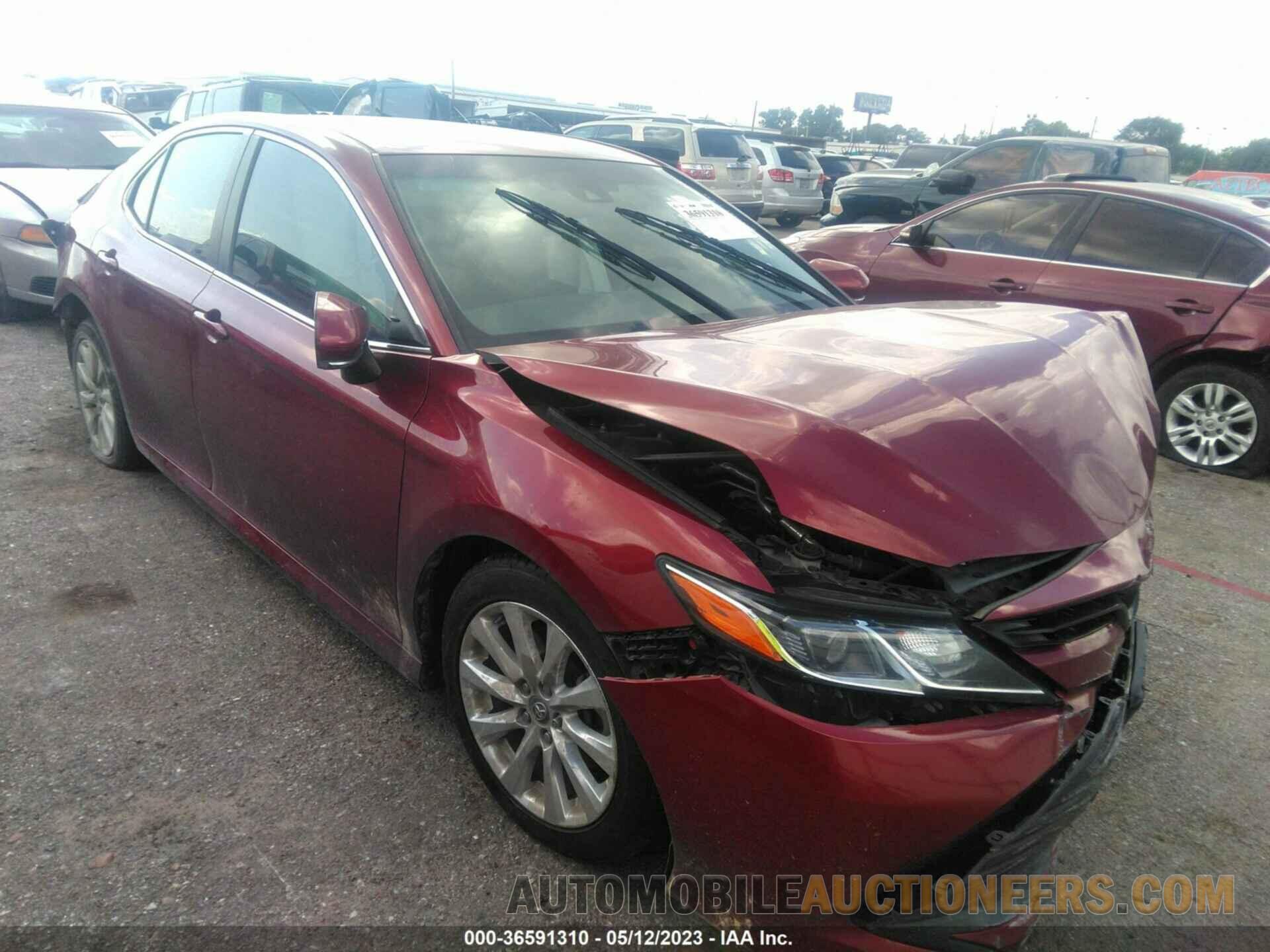 4T1B11HK4JU512139 TOYOTA CAMRY 2018