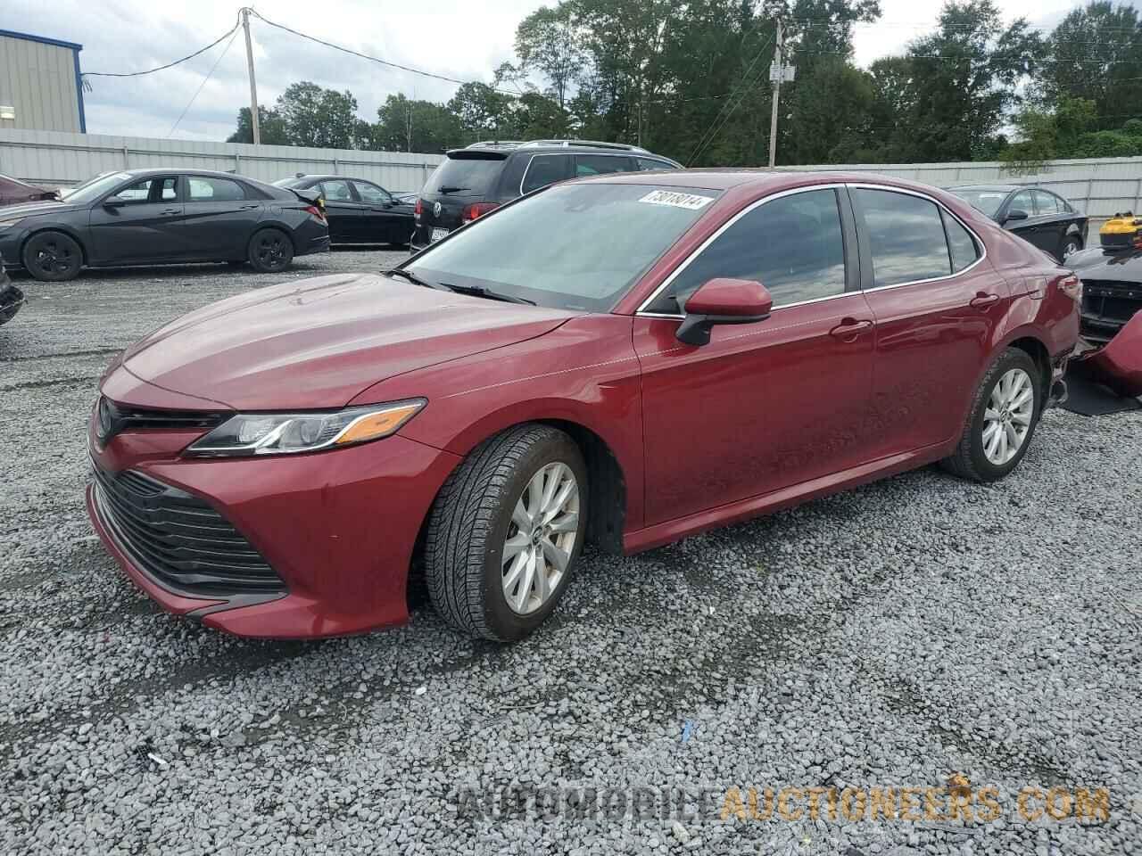 4T1B11HK4JU513503 TOYOTA CAMRY 2018