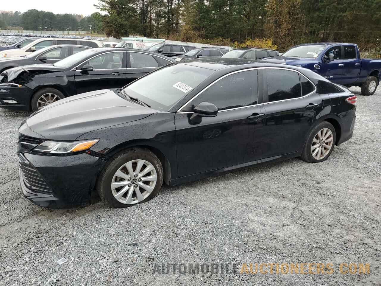 4T1B11HK4JU513730 TOYOTA CAMRY 2018