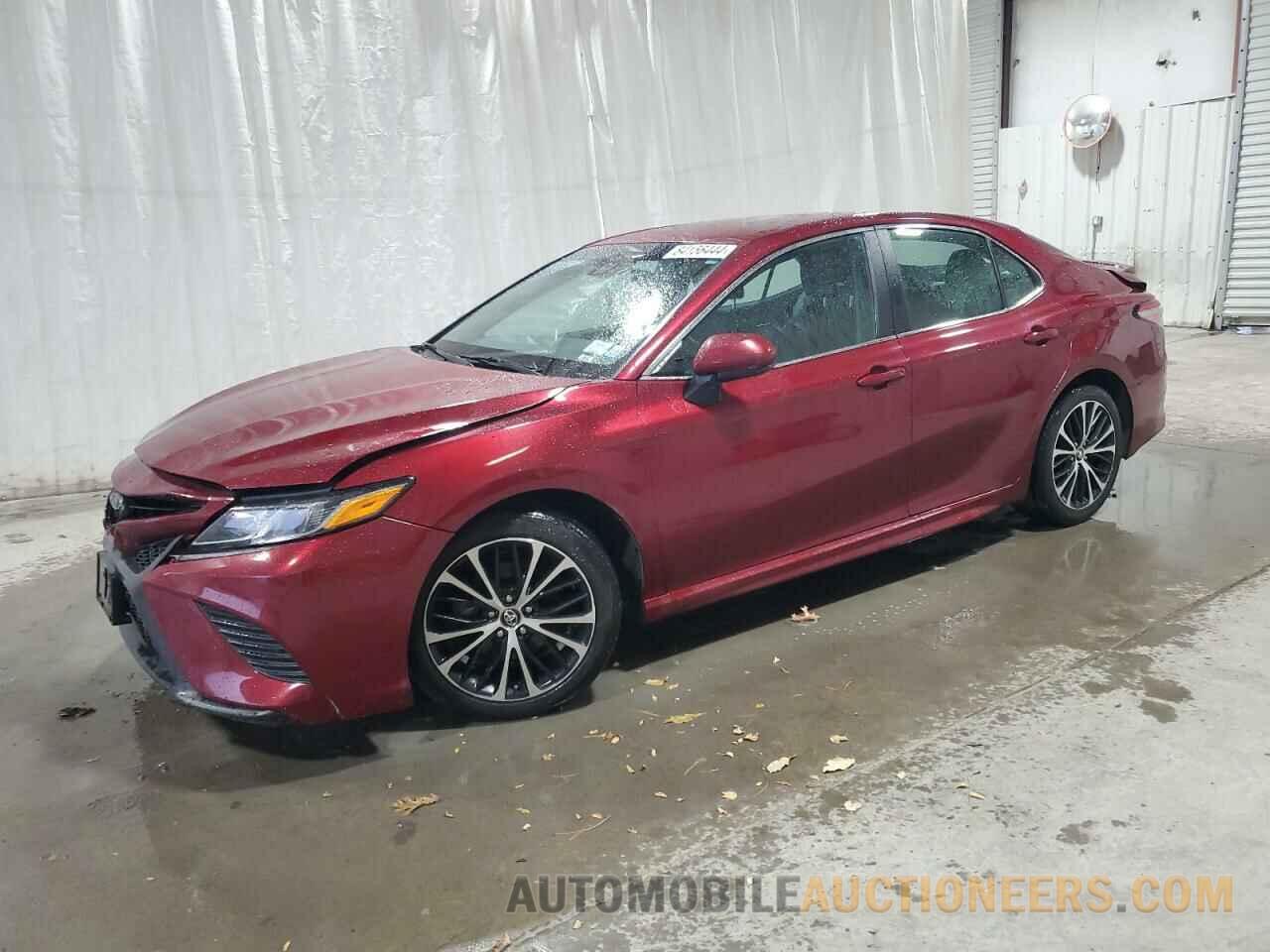 4T1B11HK4JU530057 TOYOTA CAMRY 2018