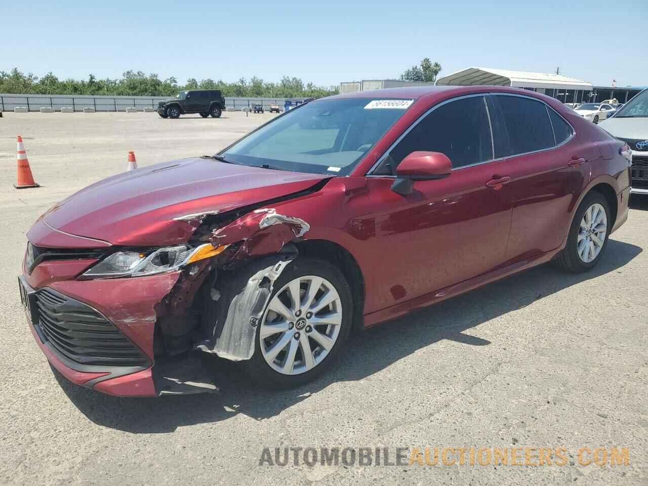 4T1B11HK4JU531175 TOYOTA CAMRY 2018