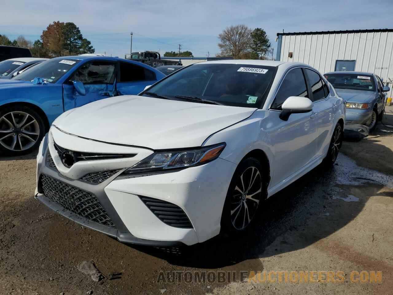 4T1B11HK4JU539728 TOYOTA CAMRY 2018