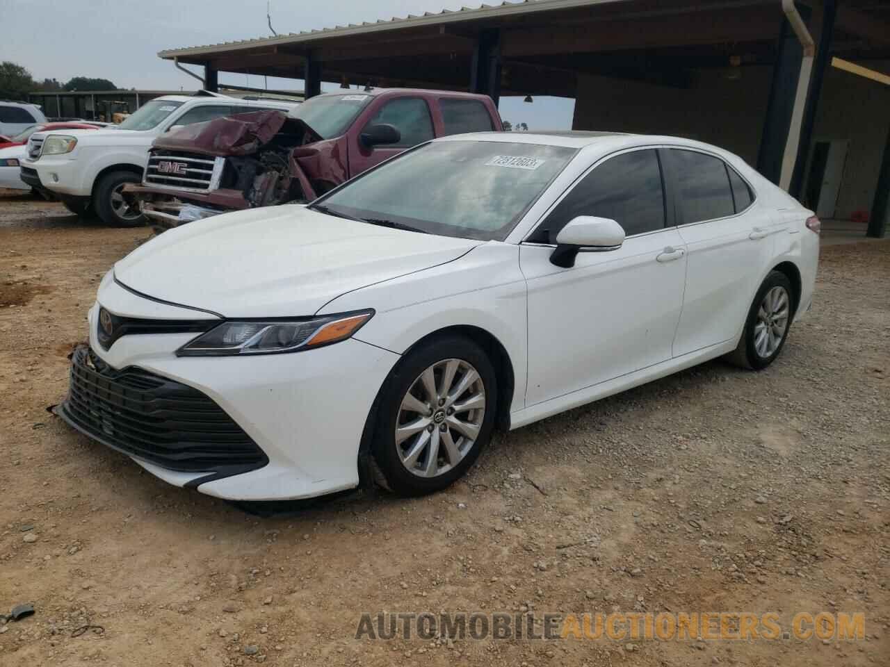 4T1B11HK4JU540751 TOYOTA CAMRY 2018