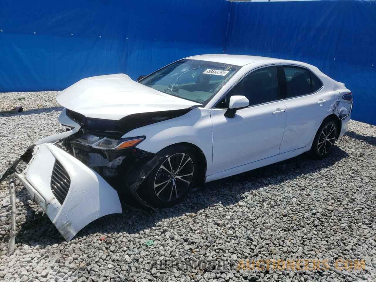 4T1B11HK4JU543536 TOYOTA CAMRY 2018