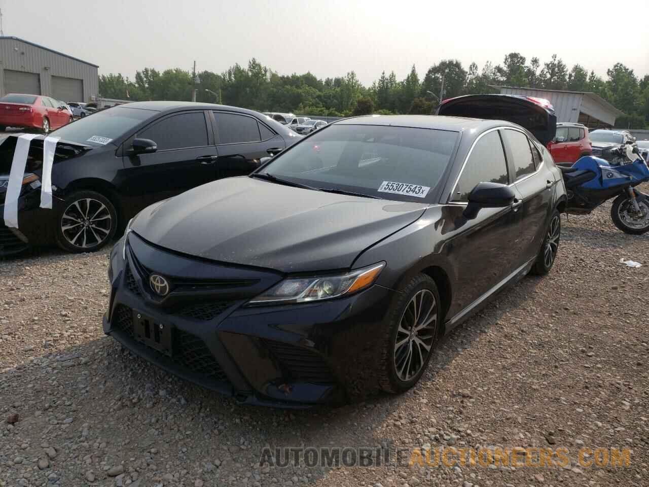 4T1B11HK4JU552530 TOYOTA CAMRY 2018