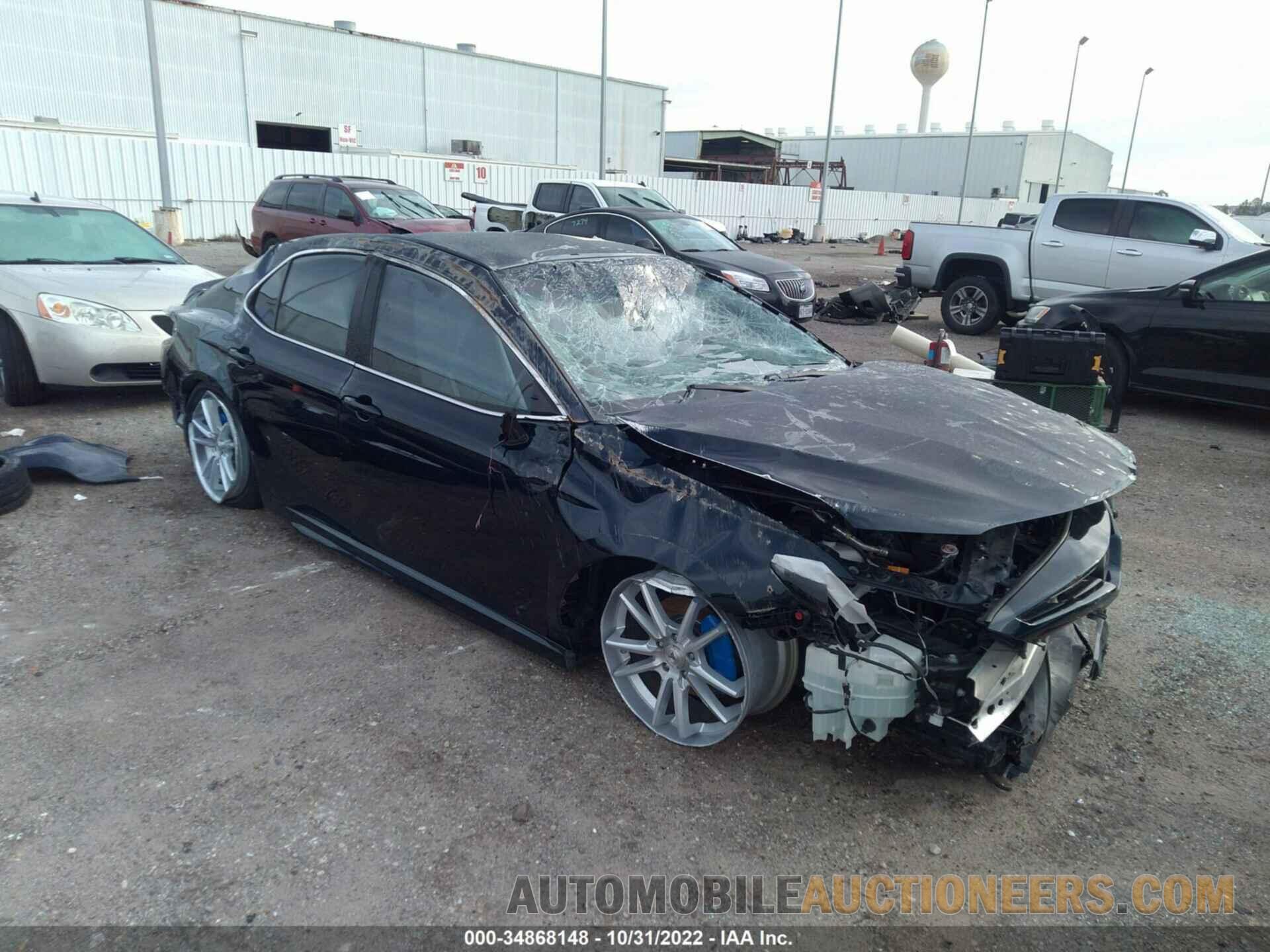 4T1B11HK4JU553838 TOYOTA CAMRY 2018