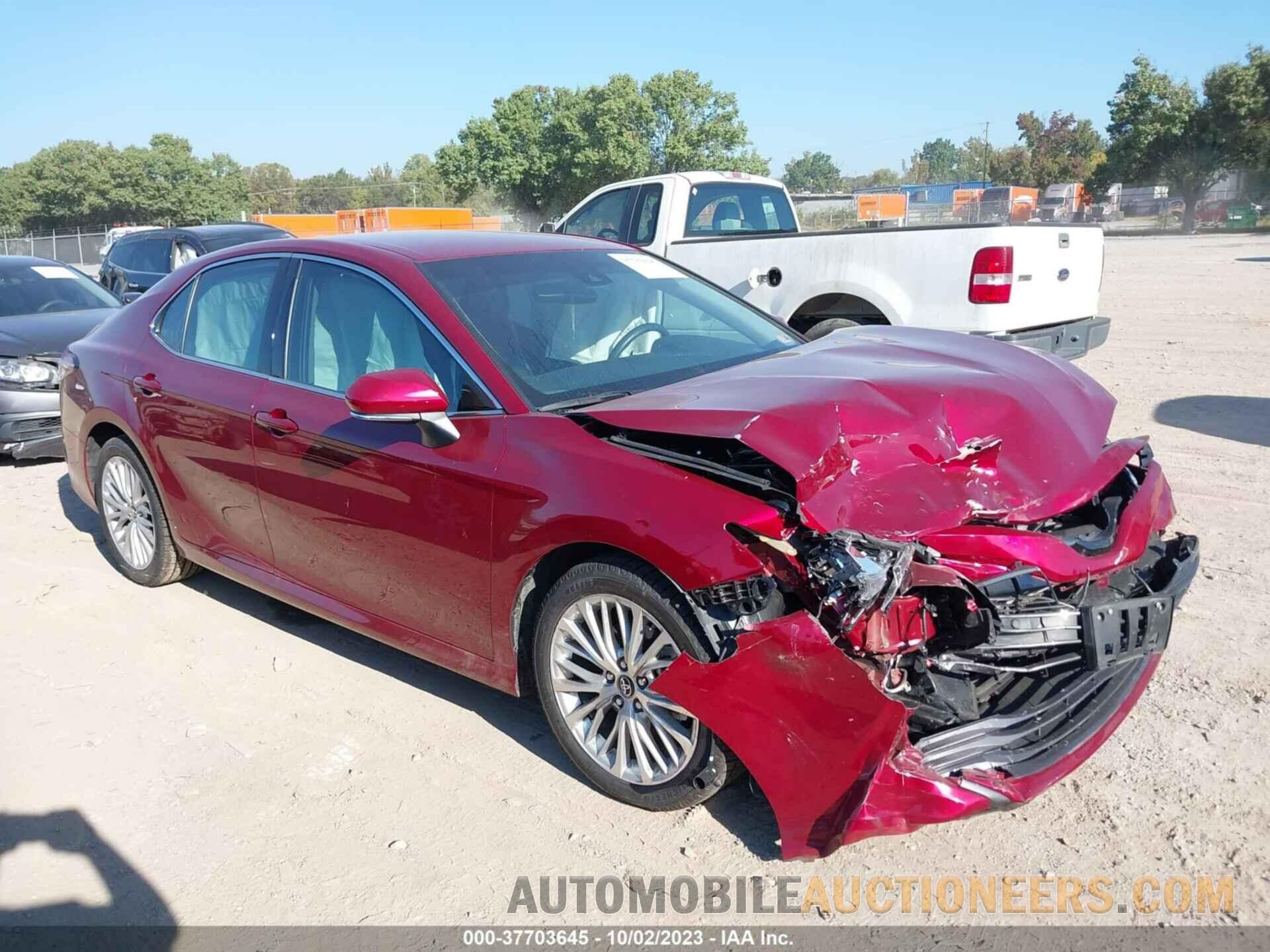 4T1B11HK4JU557386 TOYOTA CAMRY 2018