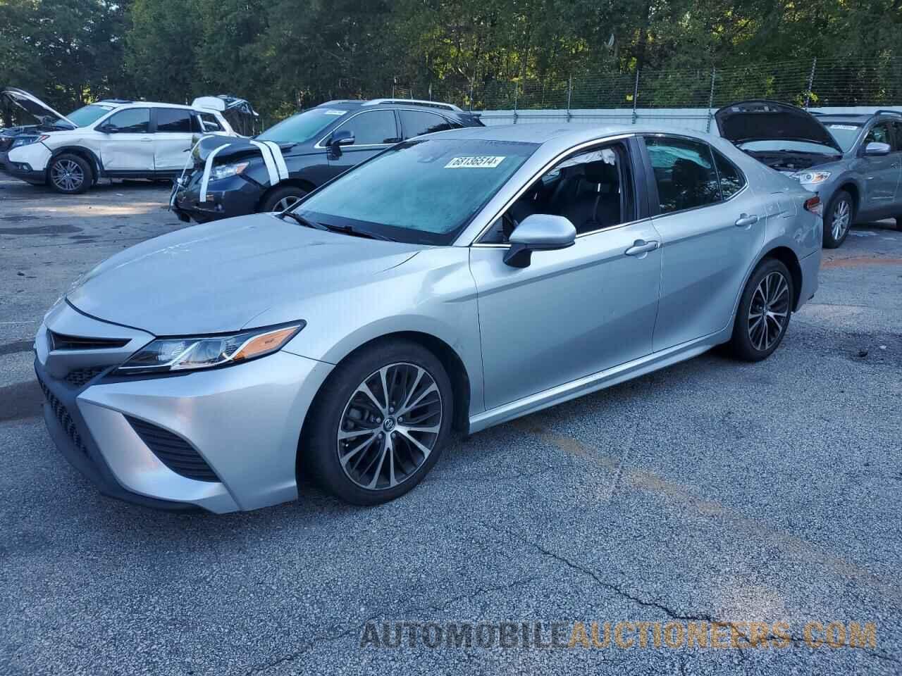 4T1B11HK4JU569313 TOYOTA CAMRY 2018