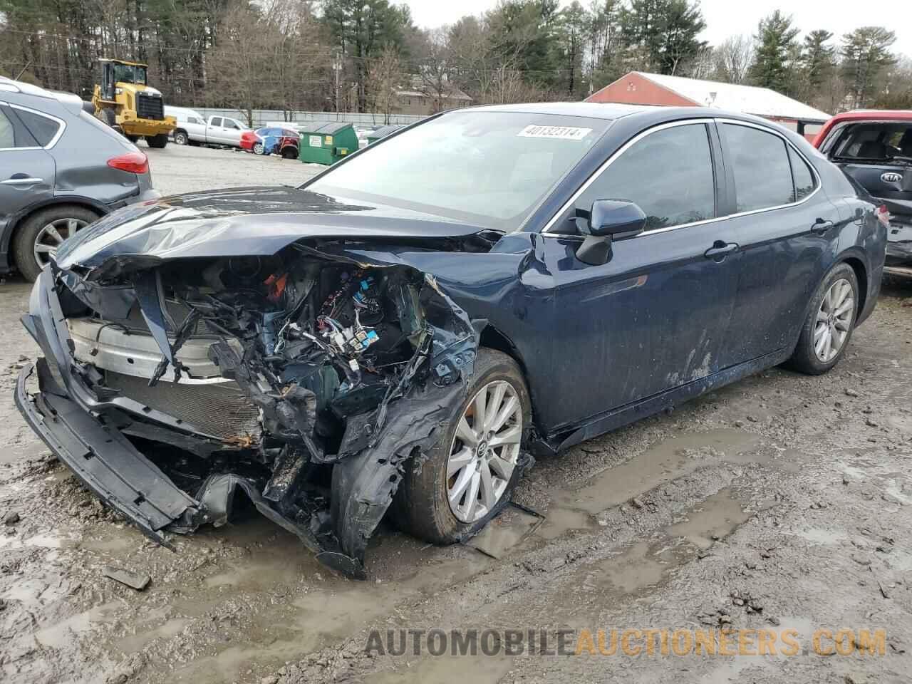 4T1B11HK4JU570395 TOYOTA CAMRY 2018