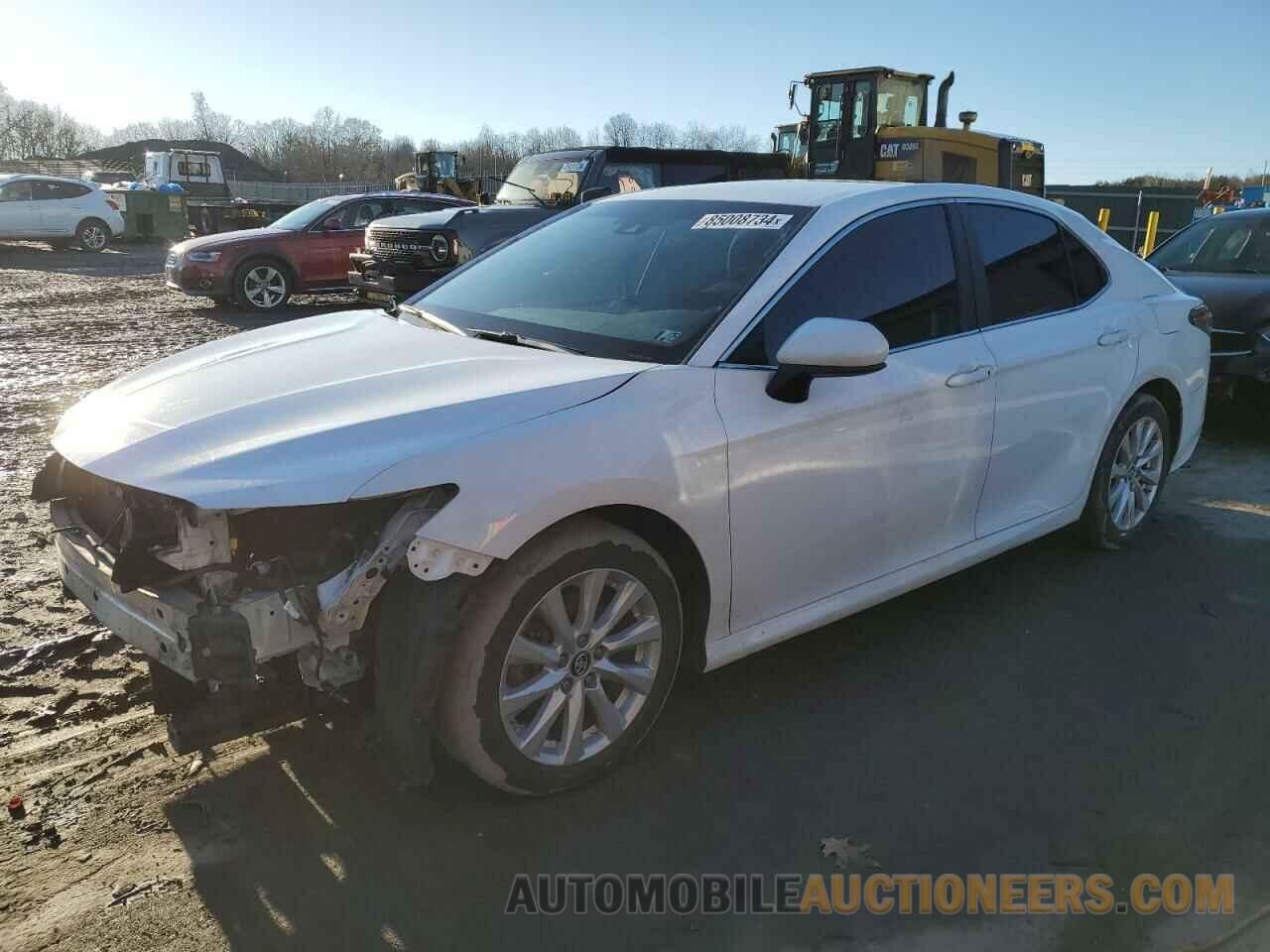 4T1B11HK4JU572745 TOYOTA CAMRY 2018