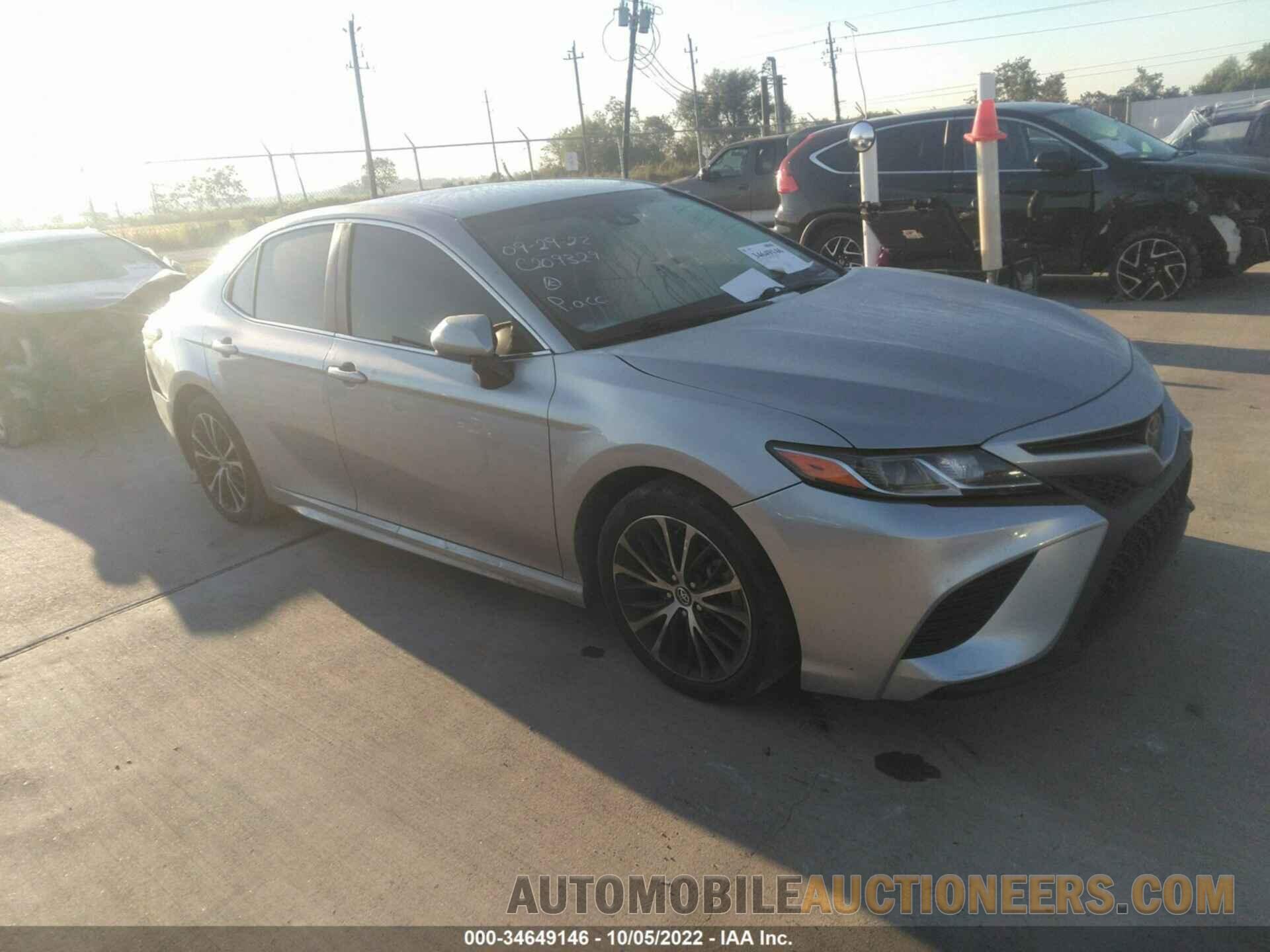 4T1B11HK4JU574589 TOYOTA CAMRY 2018