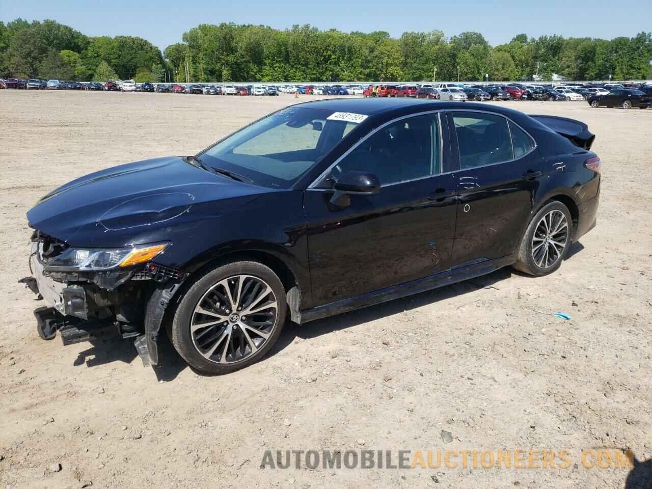 4T1B11HK4JU590050 TOYOTA CAMRY 2018