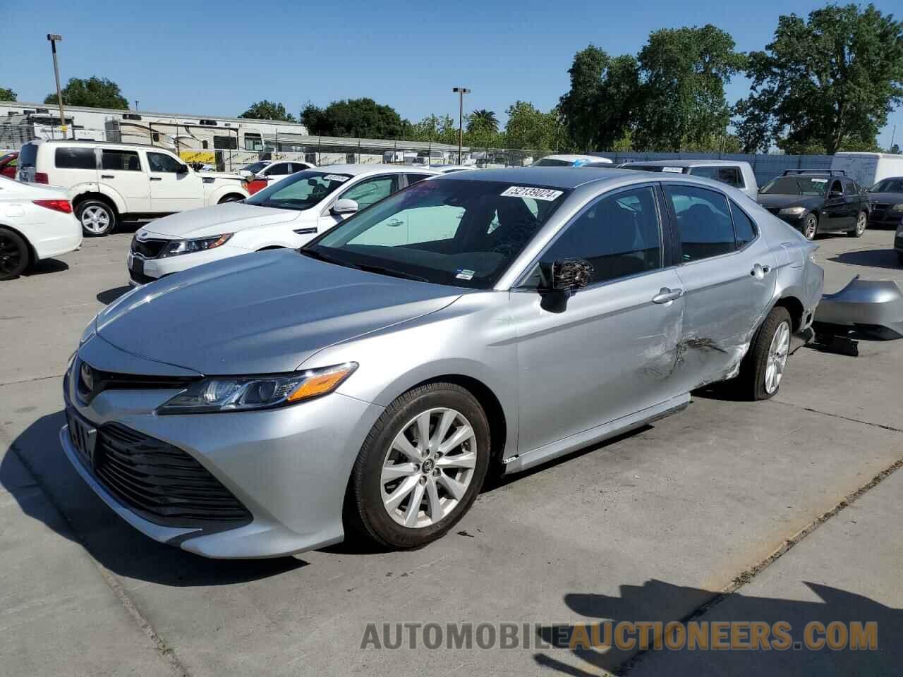 4T1B11HK4JU595359 TOYOTA CAMRY 2018