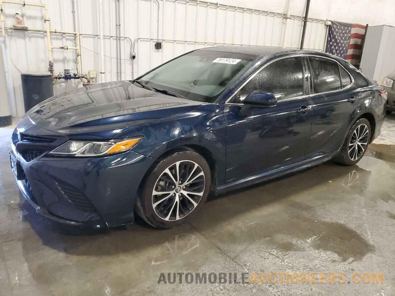 4T1B11HK4JU608613 TOYOTA CAMRY 2018