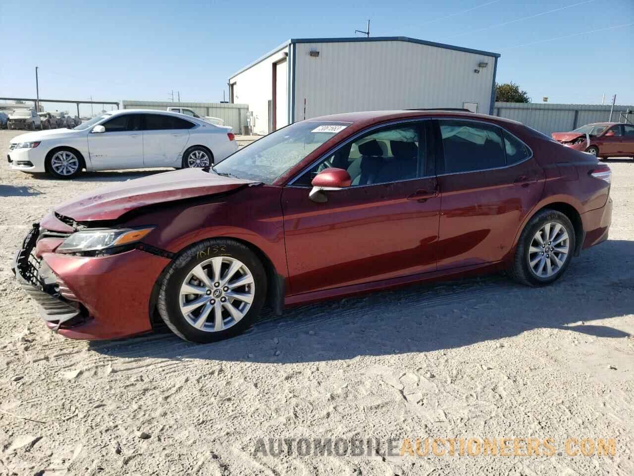 4T1B11HK4JU616274 TOYOTA CAMRY 2018