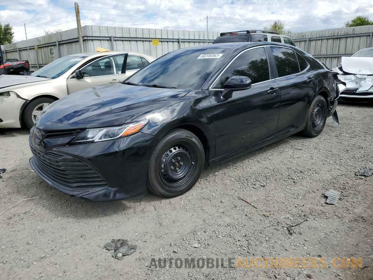 4T1B11HK4JU617151 TOYOTA CAMRY 2018