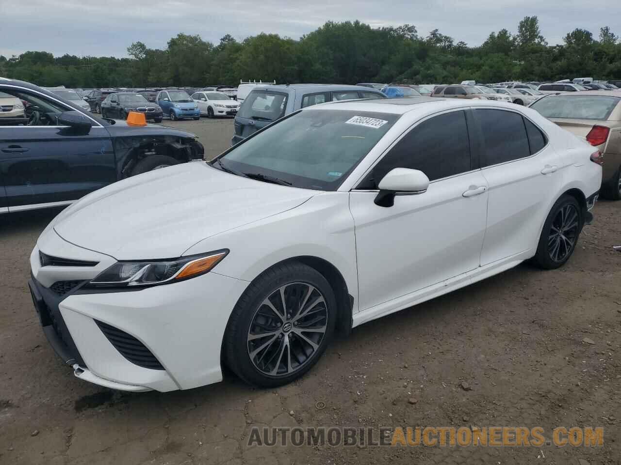 4T1B11HK4JU633804 TOYOTA CAMRY 2018