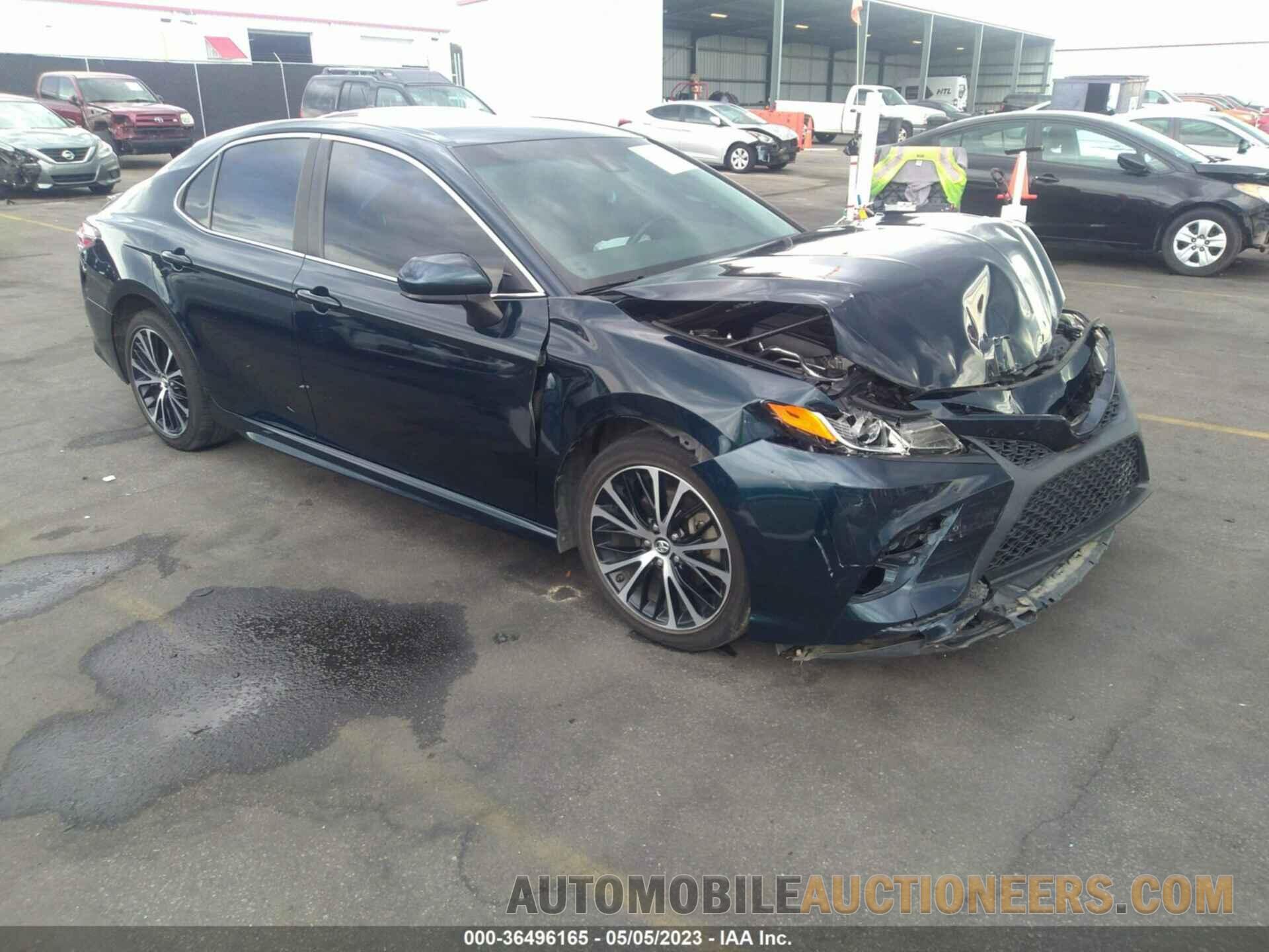 4T1B11HK4JU637271 TOYOTA CAMRY 2018