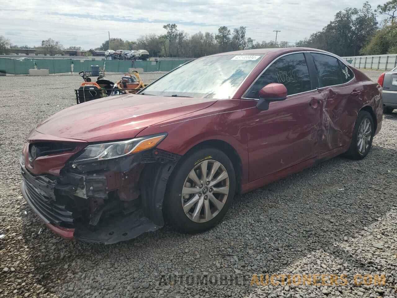 4T1B11HK4JU645533 TOYOTA CAMRY 2018