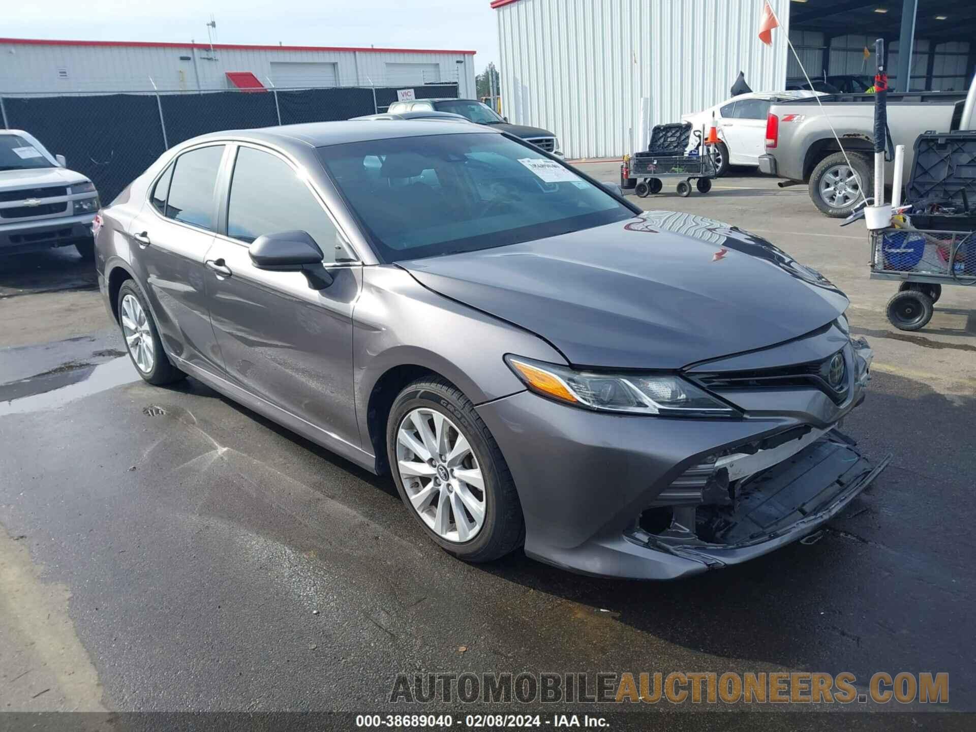 4T1B11HK4JU651638 TOYOTA CAMRY 2018