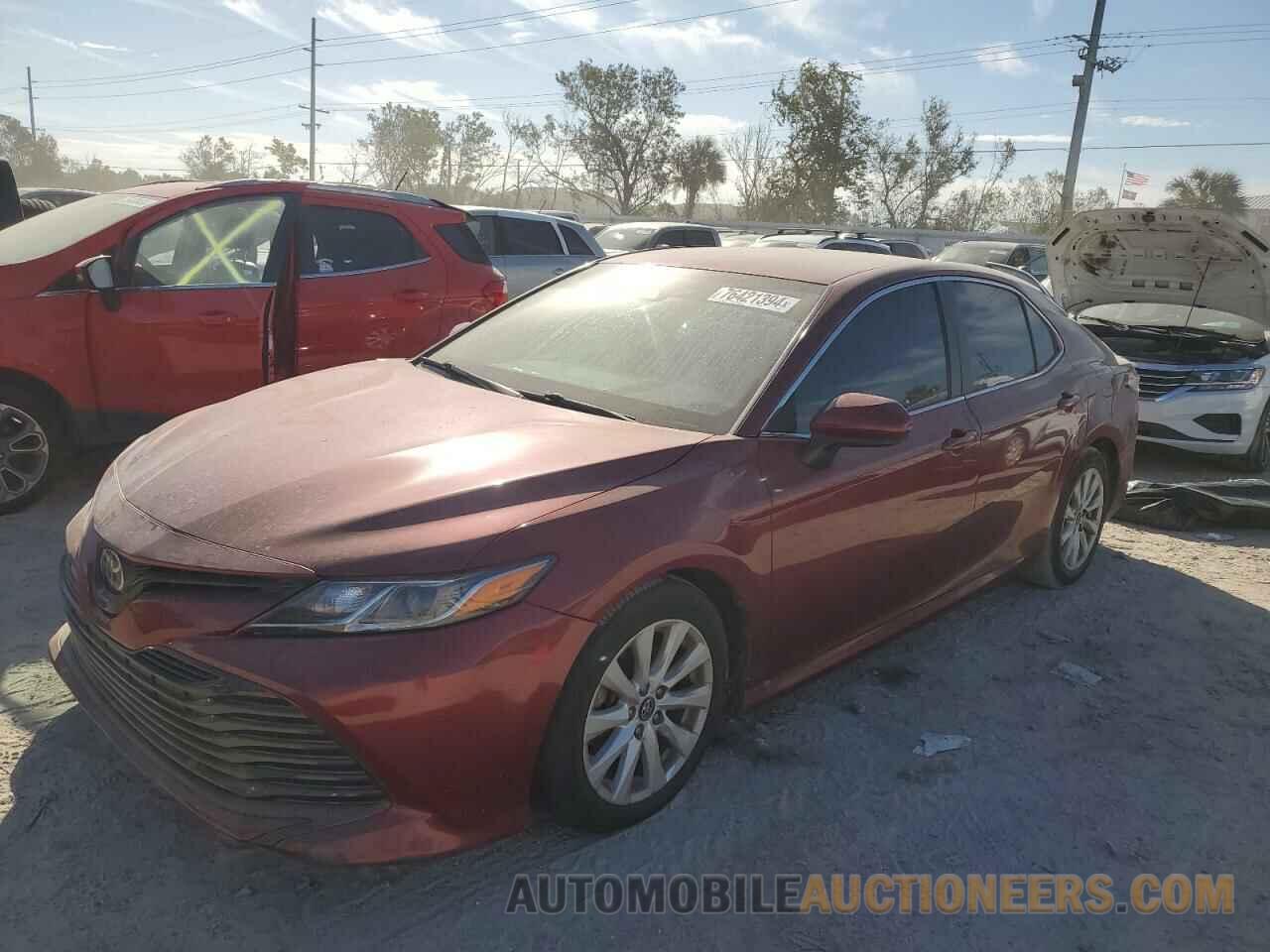 4T1B11HK4JU676393 TOYOTA CAMRY 2018