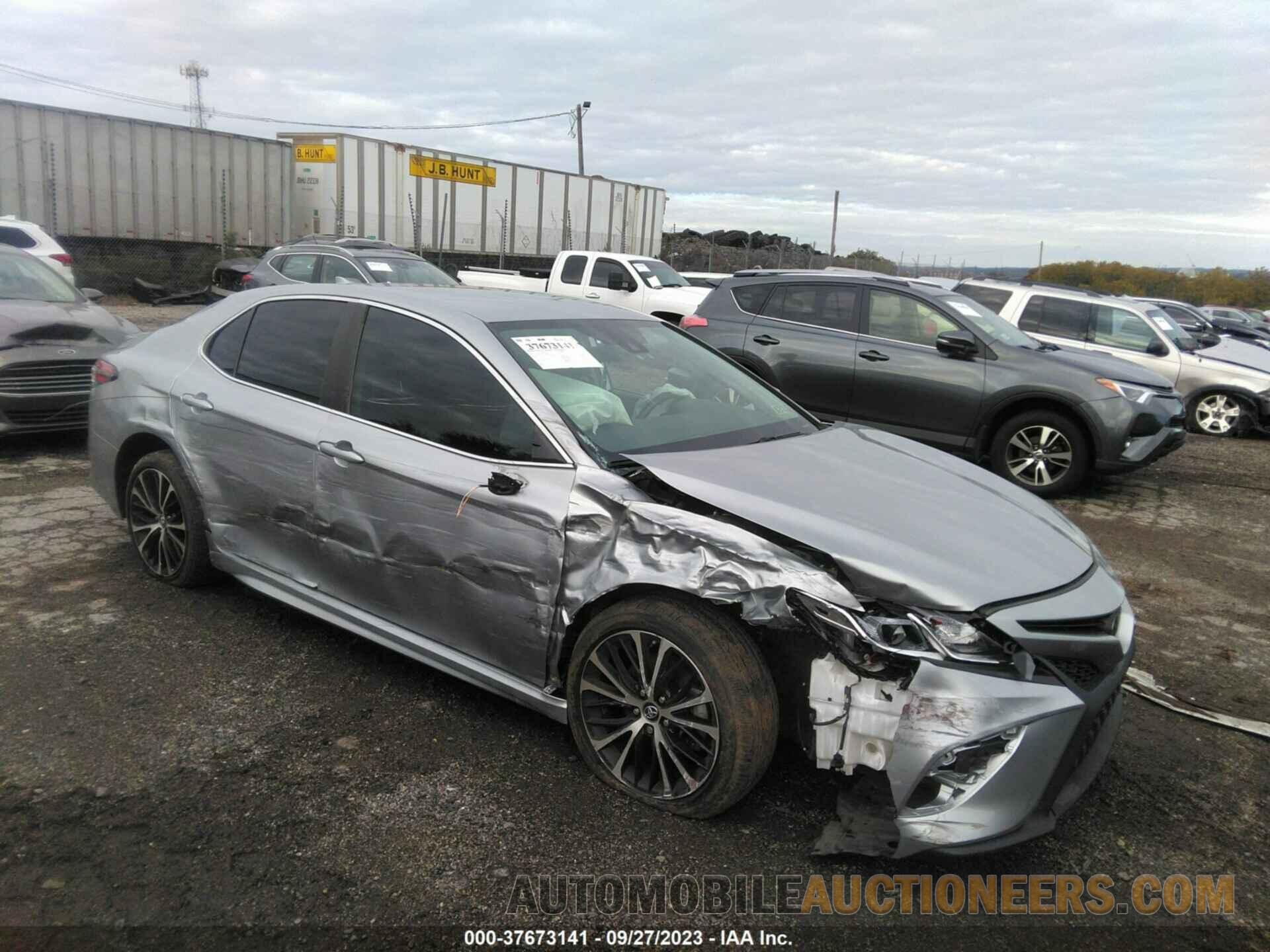 4T1B11HK4KU160990 TOYOTA CAMRY 2019