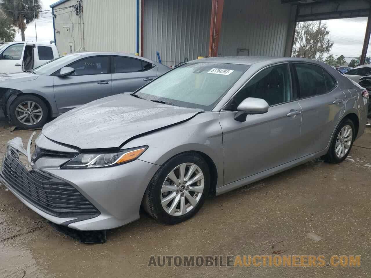 4T1B11HK4KU165834 TOYOTA CAMRY 2019