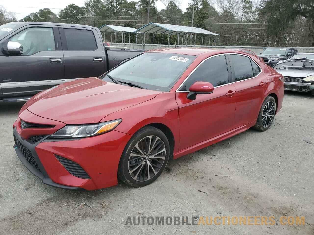 4T1B11HK4KU165882 TOYOTA CAMRY 2019