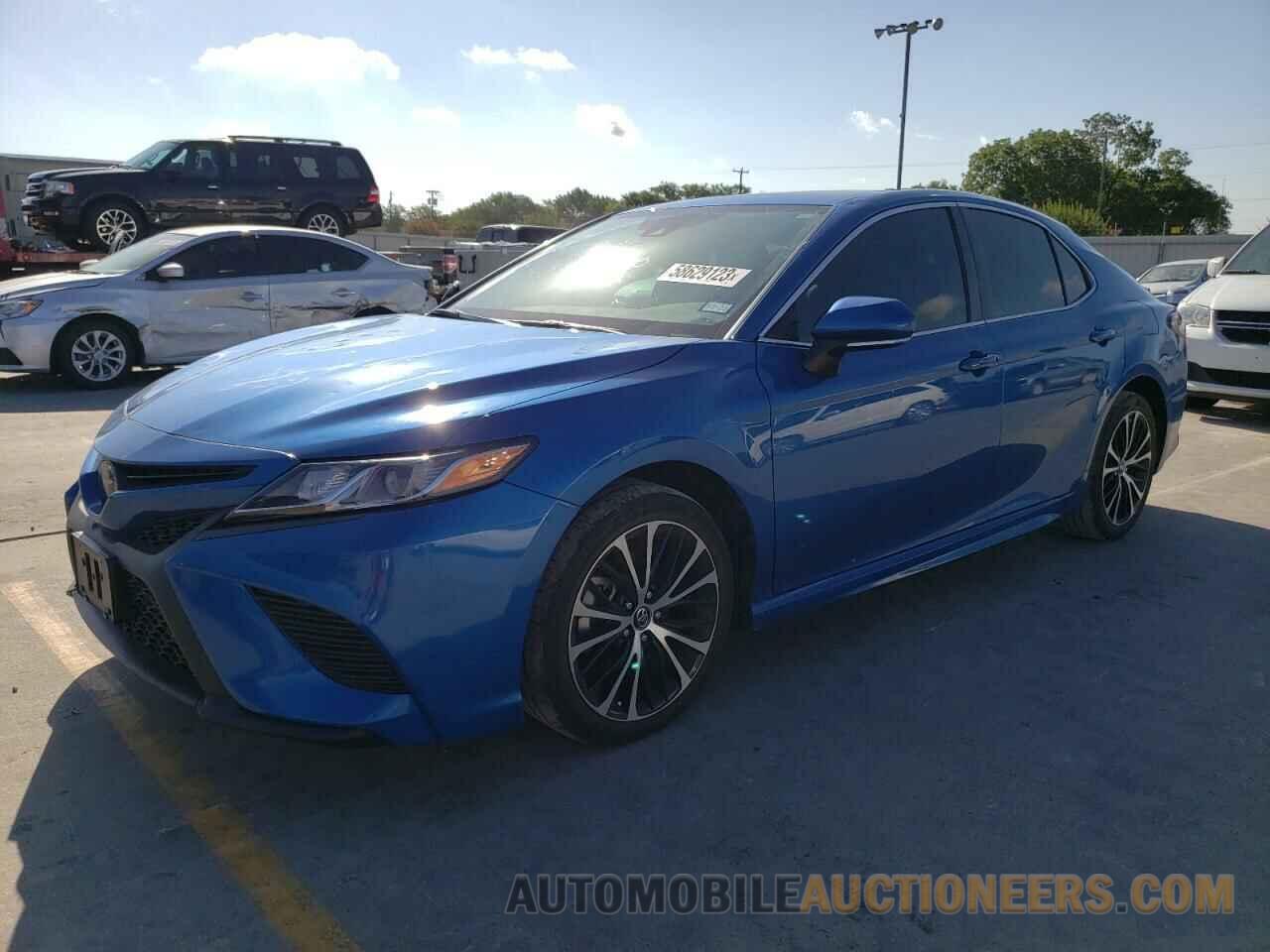 4T1B11HK4KU170886 TOYOTA CAMRY 2019