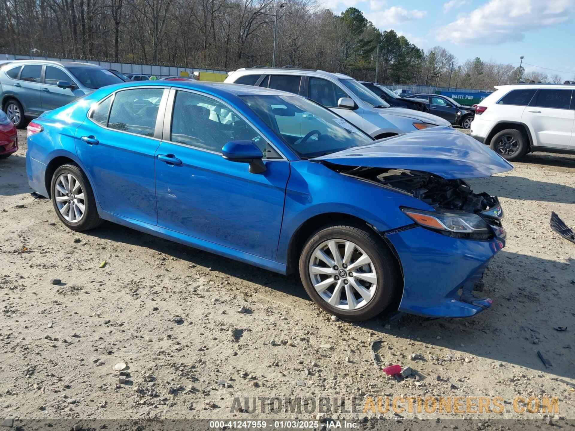 4T1B11HK4KU175733 TOYOTA CAMRY 2019