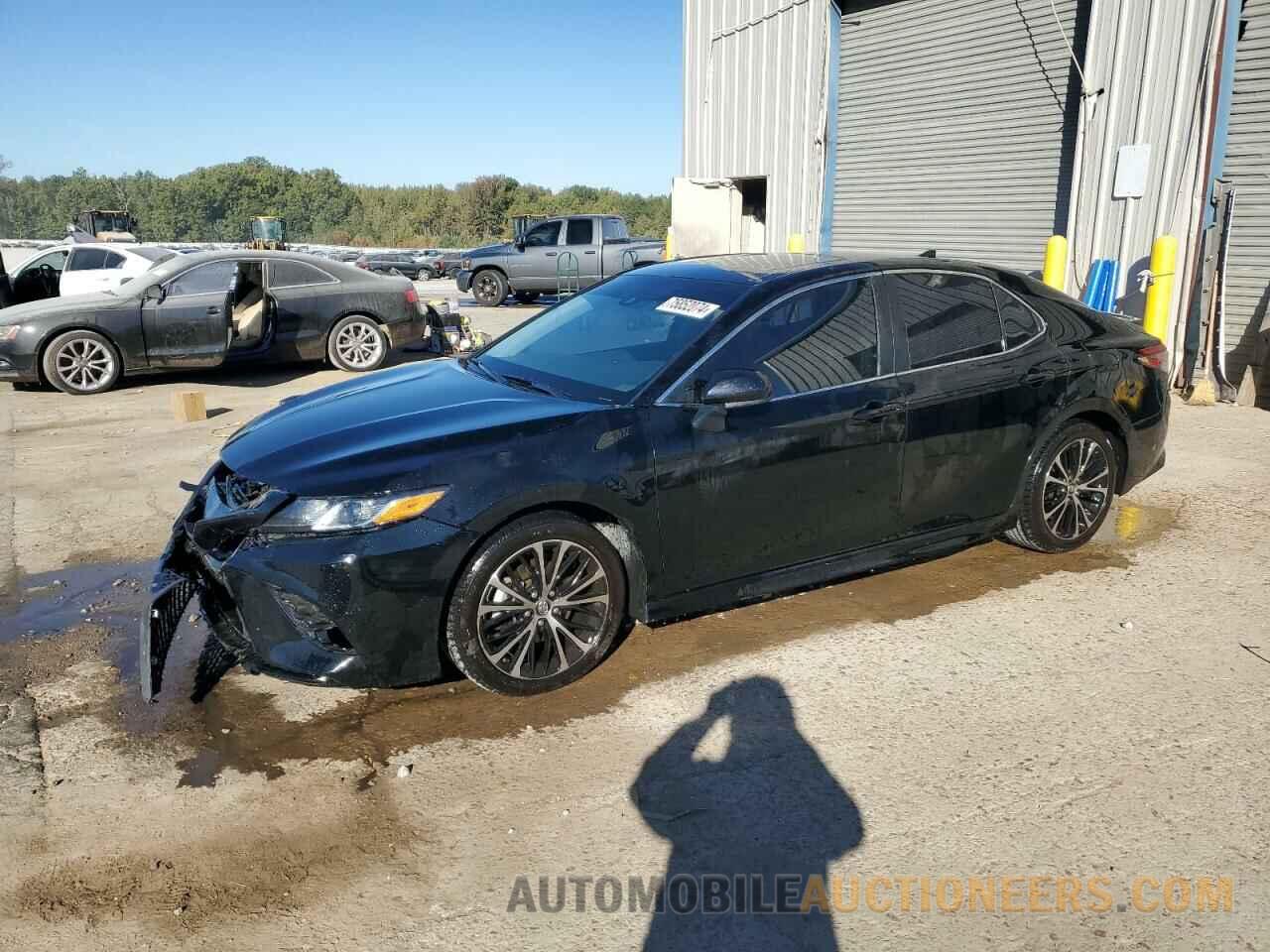 4T1B11HK4KU177689 TOYOTA CAMRY 2019