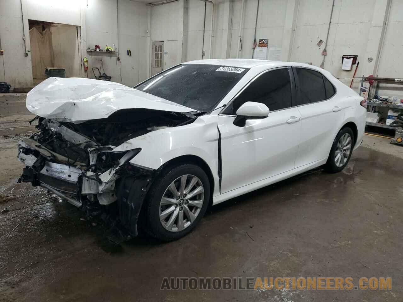 4T1B11HK4KU181046 TOYOTA CAMRY 2019