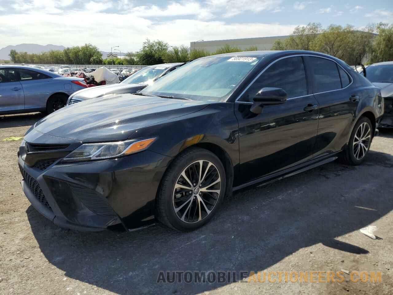 4T1B11HK4KU184917 TOYOTA CAMRY 2019