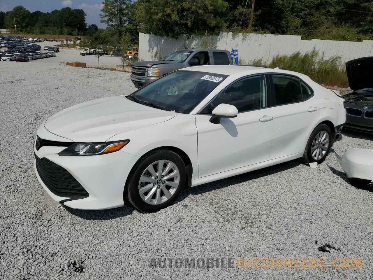 4T1B11HK4KU185212 TOYOTA CAMRY 2019