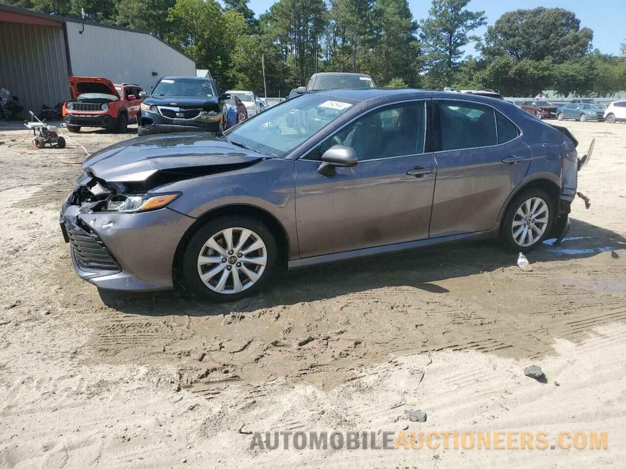 4T1B11HK4KU189535 TOYOTA CAMRY 2019