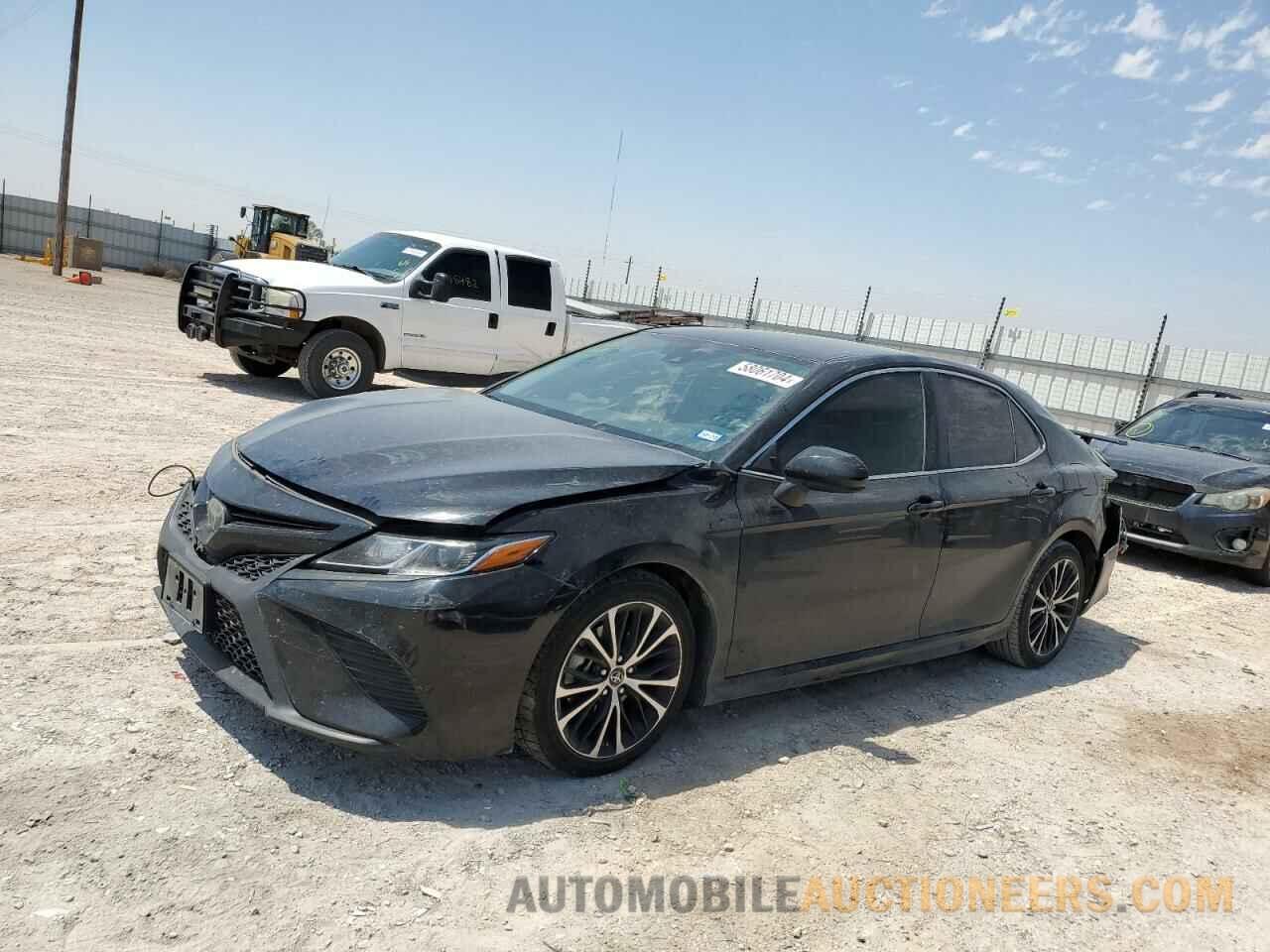 4T1B11HK4KU205720 TOYOTA CAMRY 2019