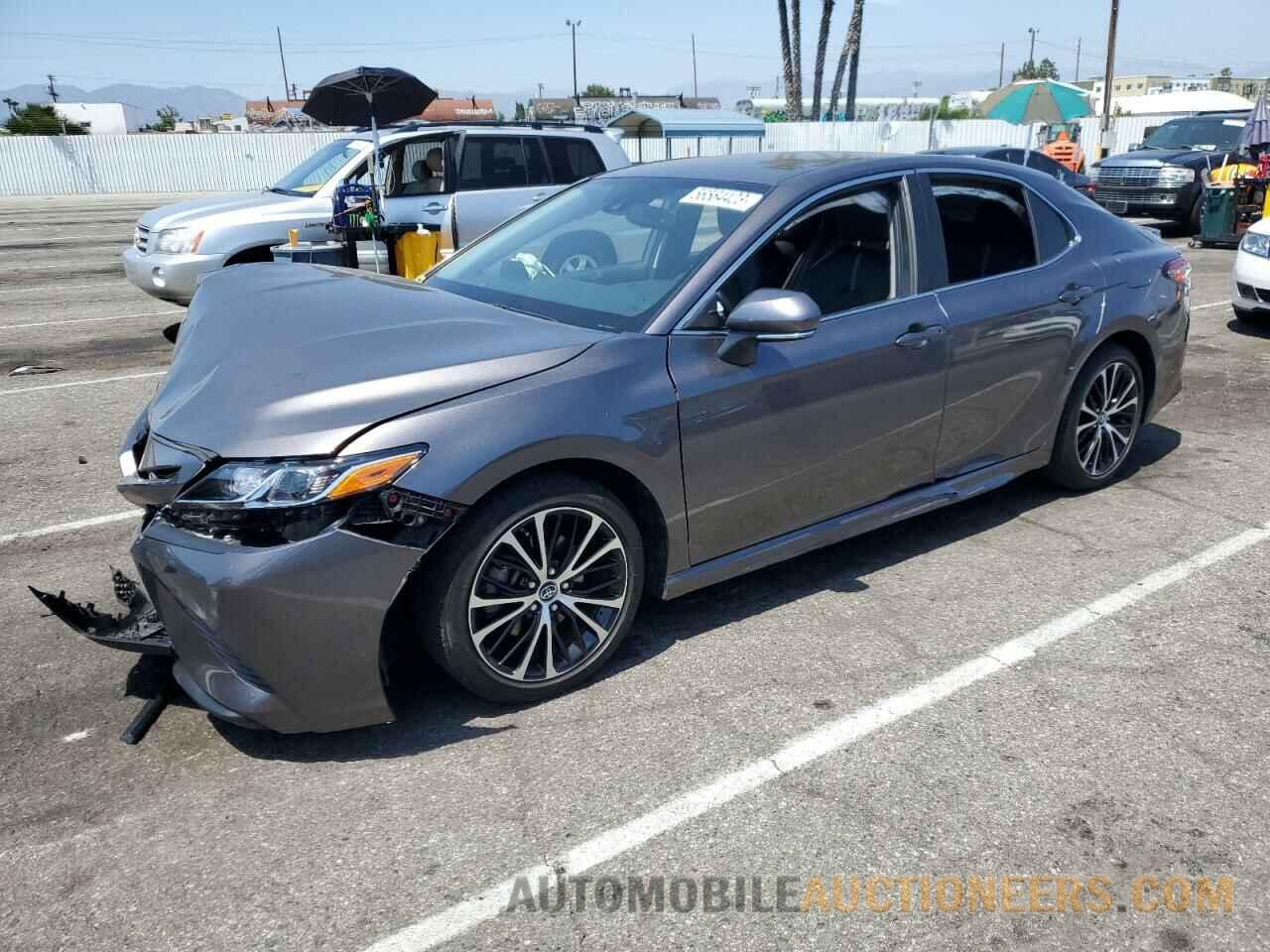 4T1B11HK4KU213932 TOYOTA CAMRY 2019